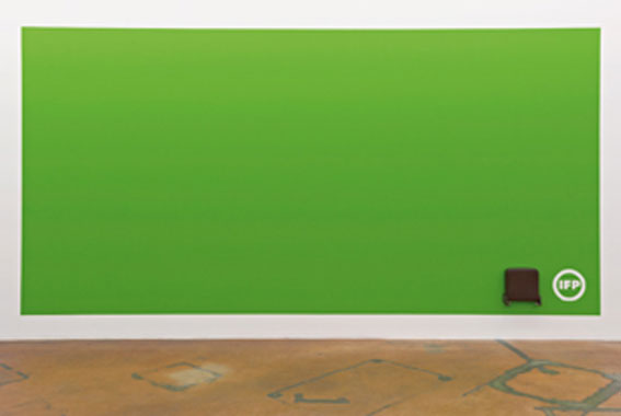 ifp IFP Grande Surface, 1987-2010. Peinture acrylique (murale) et strapontin marron. Collection Le Consortium, Dijon. Photo : Ilmari Kalkkinen - Mamco, Genève.