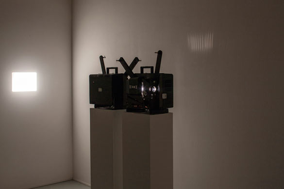 David Lamelas. Projection, 1967. 2 projecteurs 16mm / Two 16mm projectors. Collection 49 Nord 6 Est - Frac Lorraine. Vue de l’exposition / Exhibition view of On the Moon, Frac Lorraine. Photo : Eric Chenal.