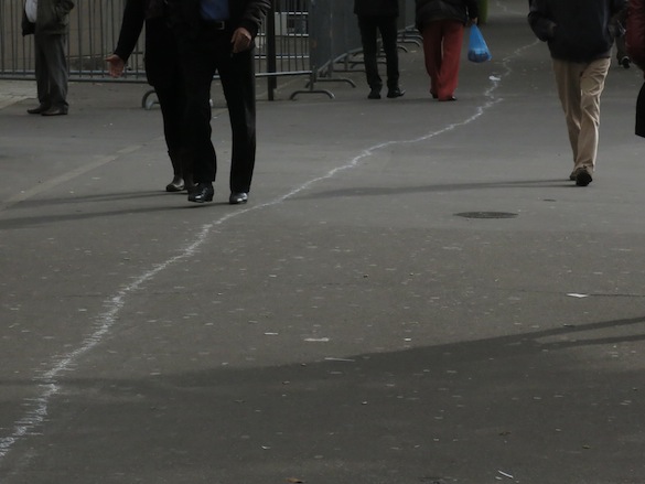 Jean-Christophe Norman, Ulysses, a long way, 2014. Performance, Biennale de Belleville 3, Paris, septembre-octobre 2014.