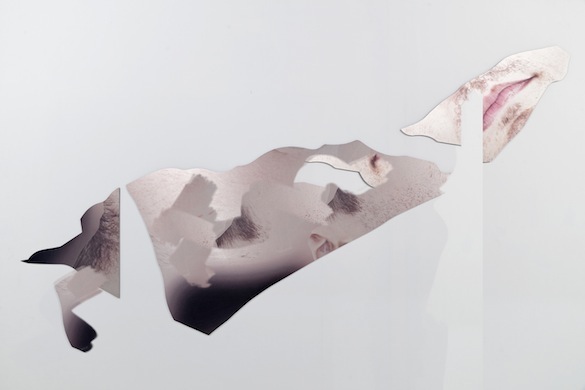 Artie Vierkant, Bodyscan Object 4, 2015. Impression UV sur Dibond brossé. Approx. 300 x 150 cm. Unique.  Exposition Feature Description, Galerie Édouard-Manet, Gennevilliers, 2015. Courtesy de l’artiste et New Galerie.