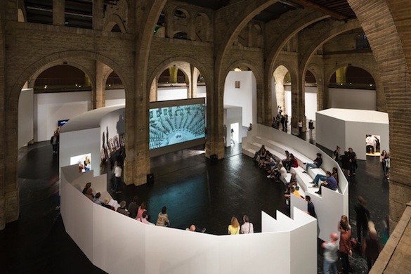 Vue de l'exposition au CAPC. Photo : Arthur Péquin.