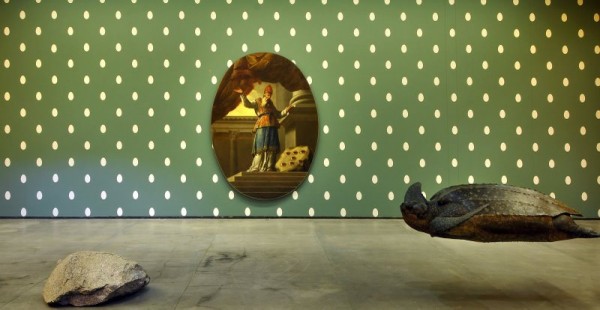 John Armleder, la salle de la tortue Luth au musée des Abbatoirs