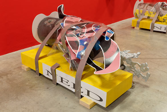 Vue de l'exposition monographique de David Douard "Mo'Swallow", dans le cadre de la saison L'Etat du ciel (14.02.14 - 12.05.14), Palais de Tokyo, Paris. Courtesy Galerie High Art.
Photo : Aurélien Mole.