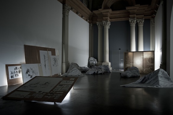 Vue de l'exposition "Soubassement" de David Coste à La Chapelle Saint-Jacques, 2014.