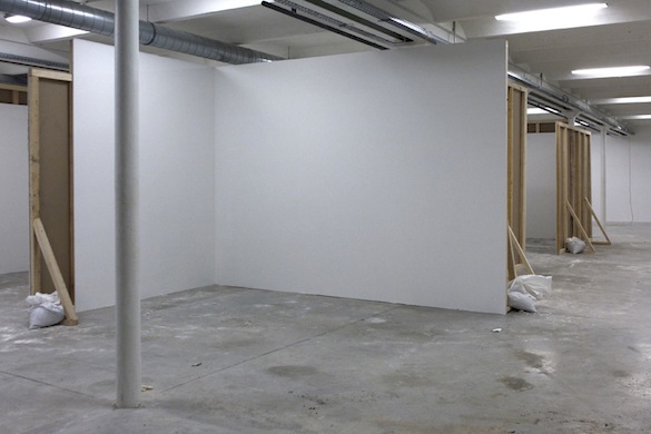 Vue de l'exposition « Margaret Honda Sculptures », Triangle France, 13 février - 19 avril 2015. Courtesy de l'artiste. Photo : Aurélien Mole.