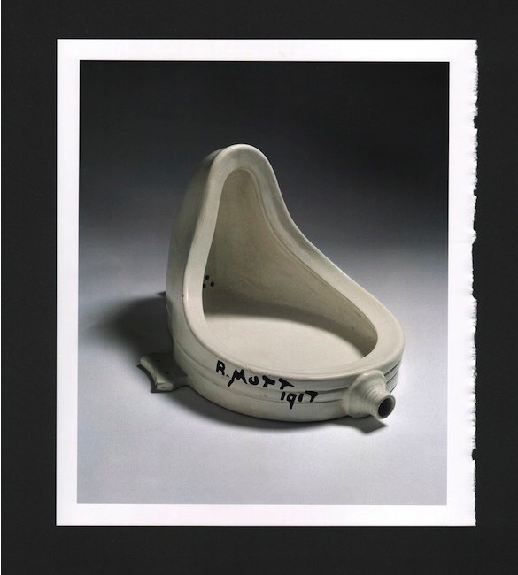 Saâdane Afif, FA 0426, 24 x 28 cm page arrachée in. Arturo Schwarz, Dada e Surrealismo riscoperti, Skira ed., Milan, 2009, page 178. Courtesy Saâdane Afif, 2015.